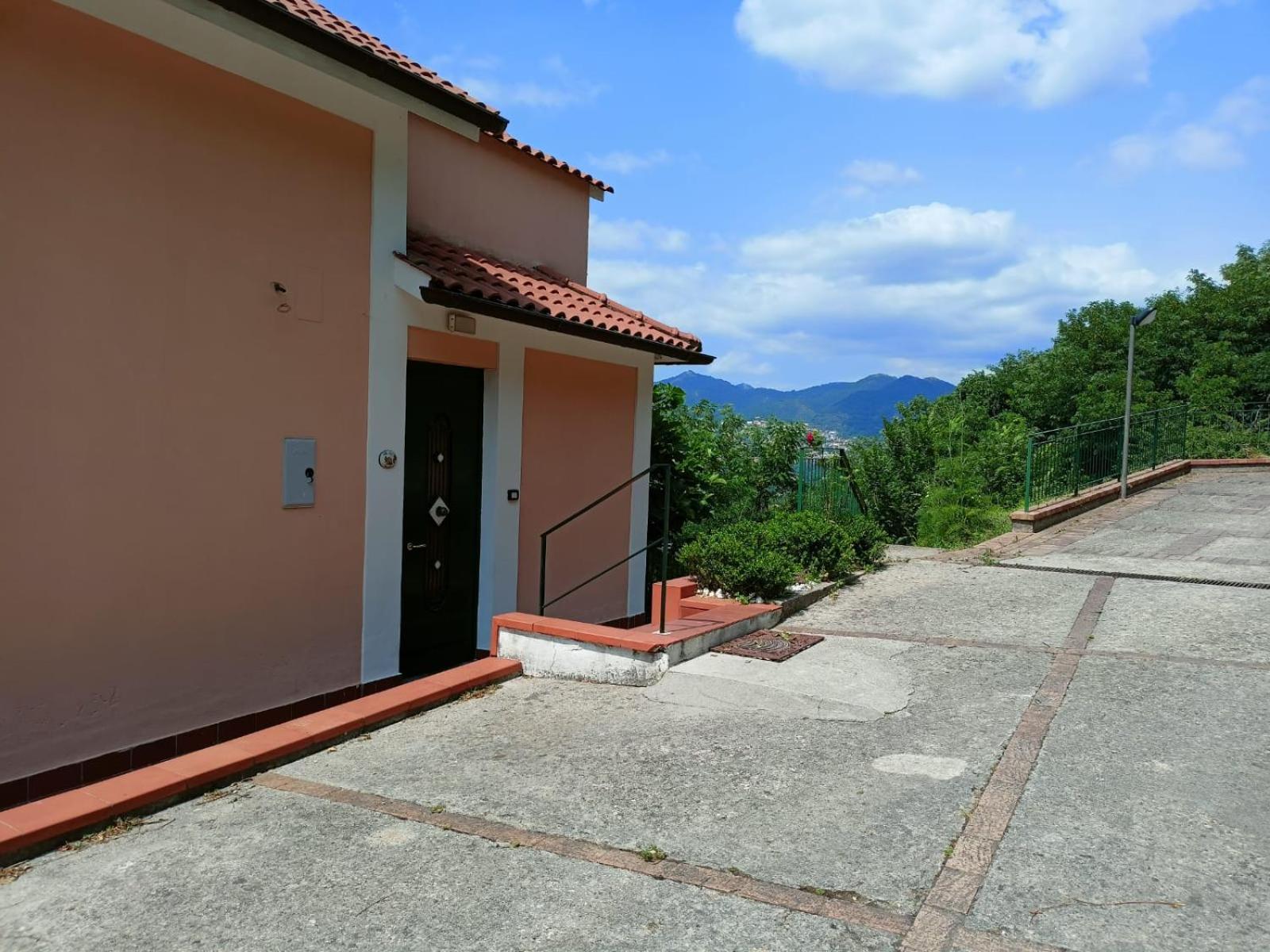 Villa Vicinus - 120 Mq - Parking - Garden Vietri Bagian luar foto